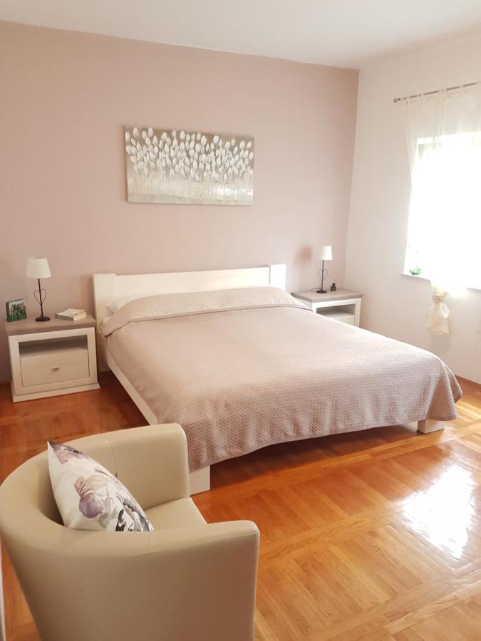 فولوسكو Apartment Garden & Sea المظهر الخارجي الصورة