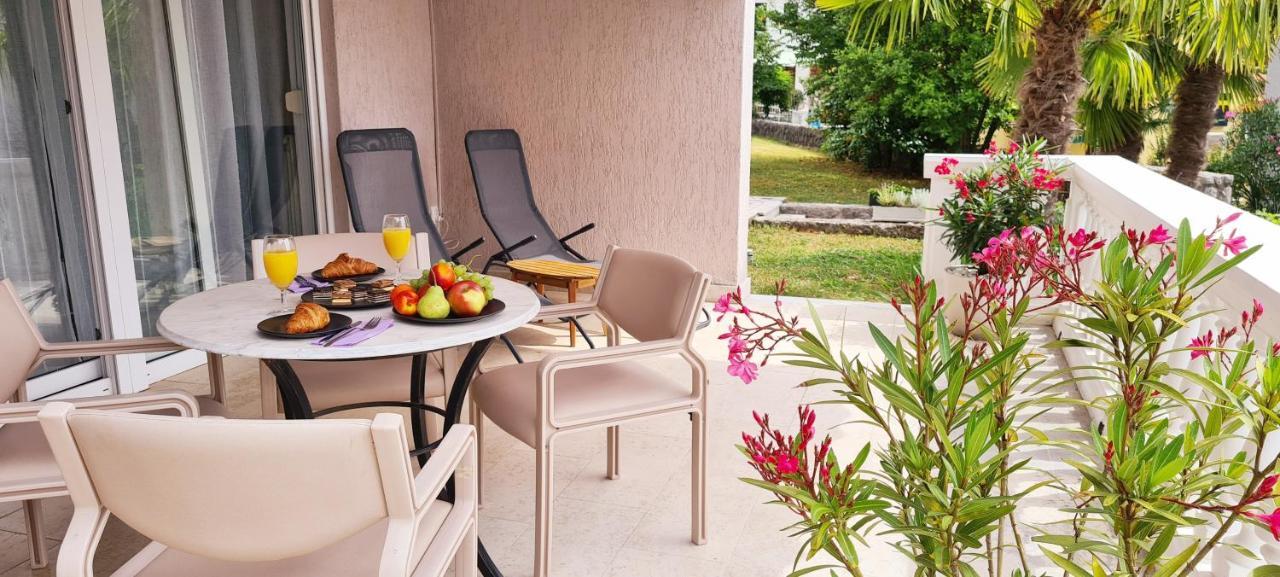 فولوسكو Apartment Garden & Sea المظهر الخارجي الصورة