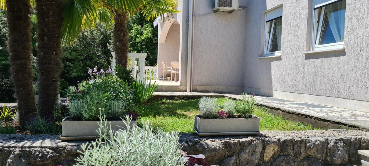فولوسكو Apartment Garden & Sea المظهر الخارجي الصورة